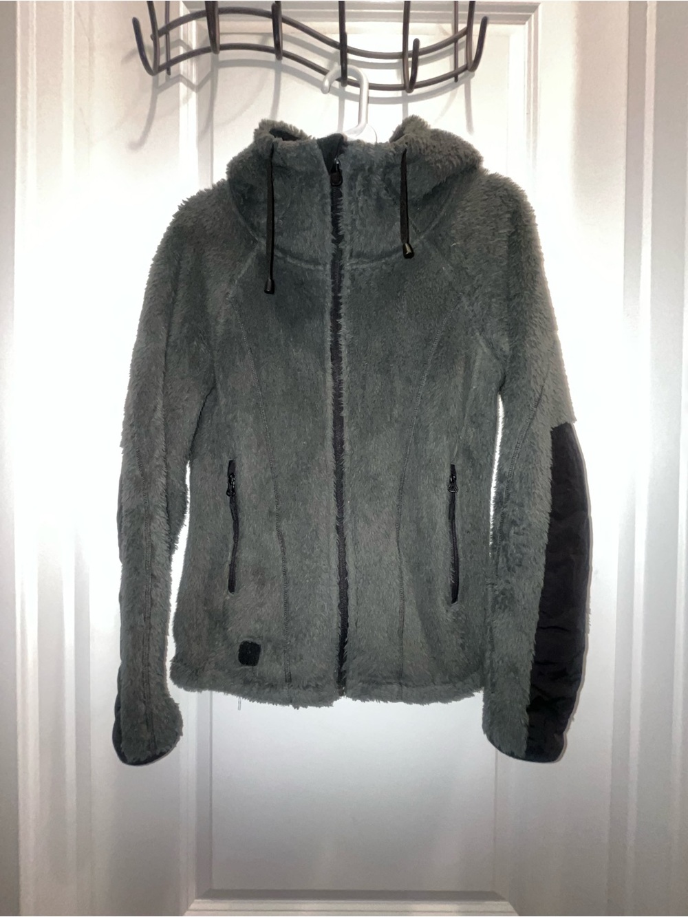 Triple Aught Design Women’s grey shag hoodie